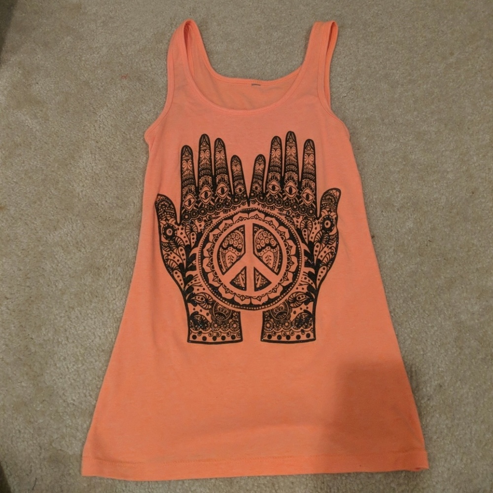 SIZE SMALL PEACE TANK!